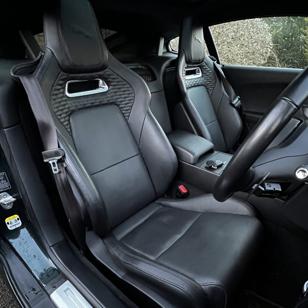 The basic 6 way performance seat in the F-Type